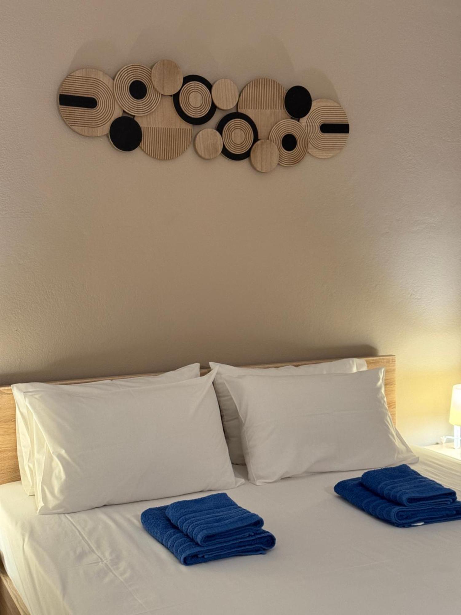 Aelia Rooms & Apartments Chora d'Ios Extérieur photo